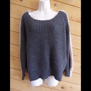 UNIQ Dark Gray Tan Oversized Sweater Top Faux Fur Hi Low Chunky Long Sleeve M/L